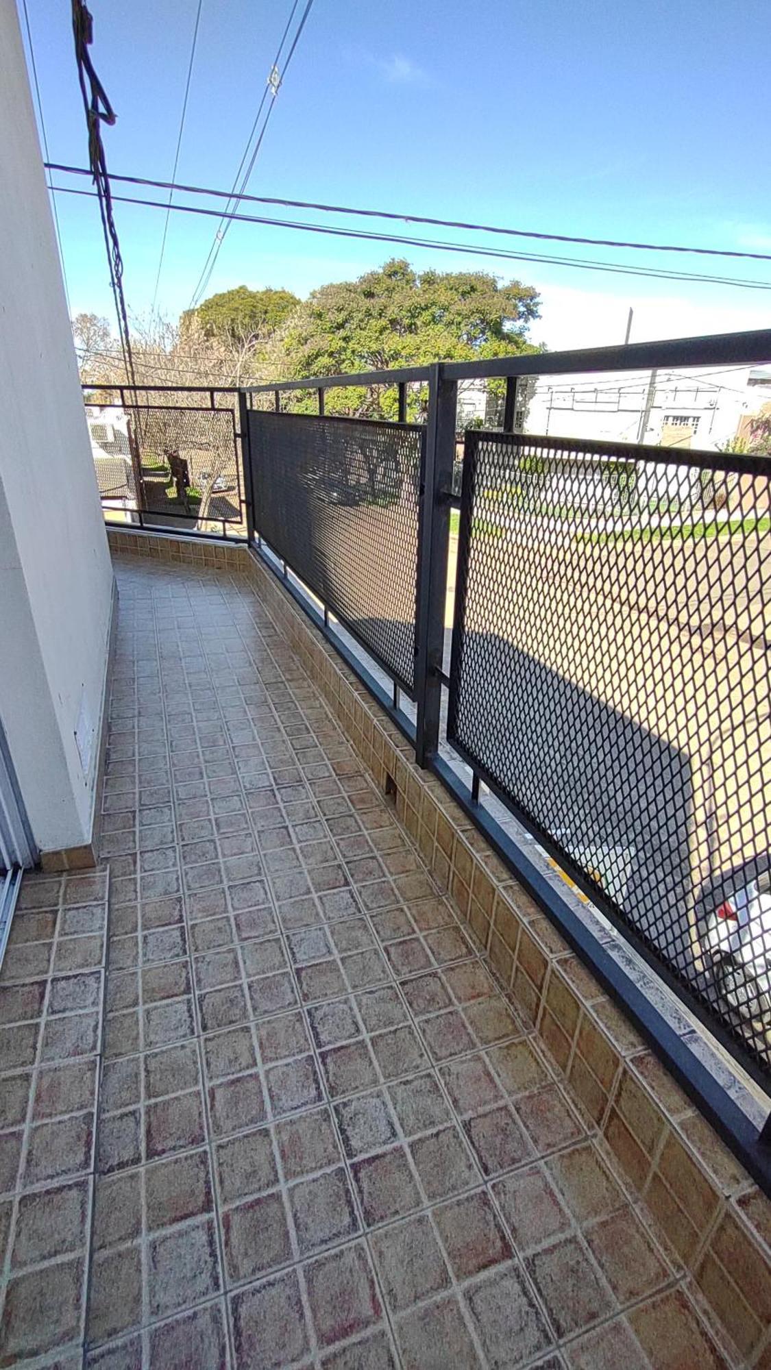 Apartamento Lo De Miriam Aparts *